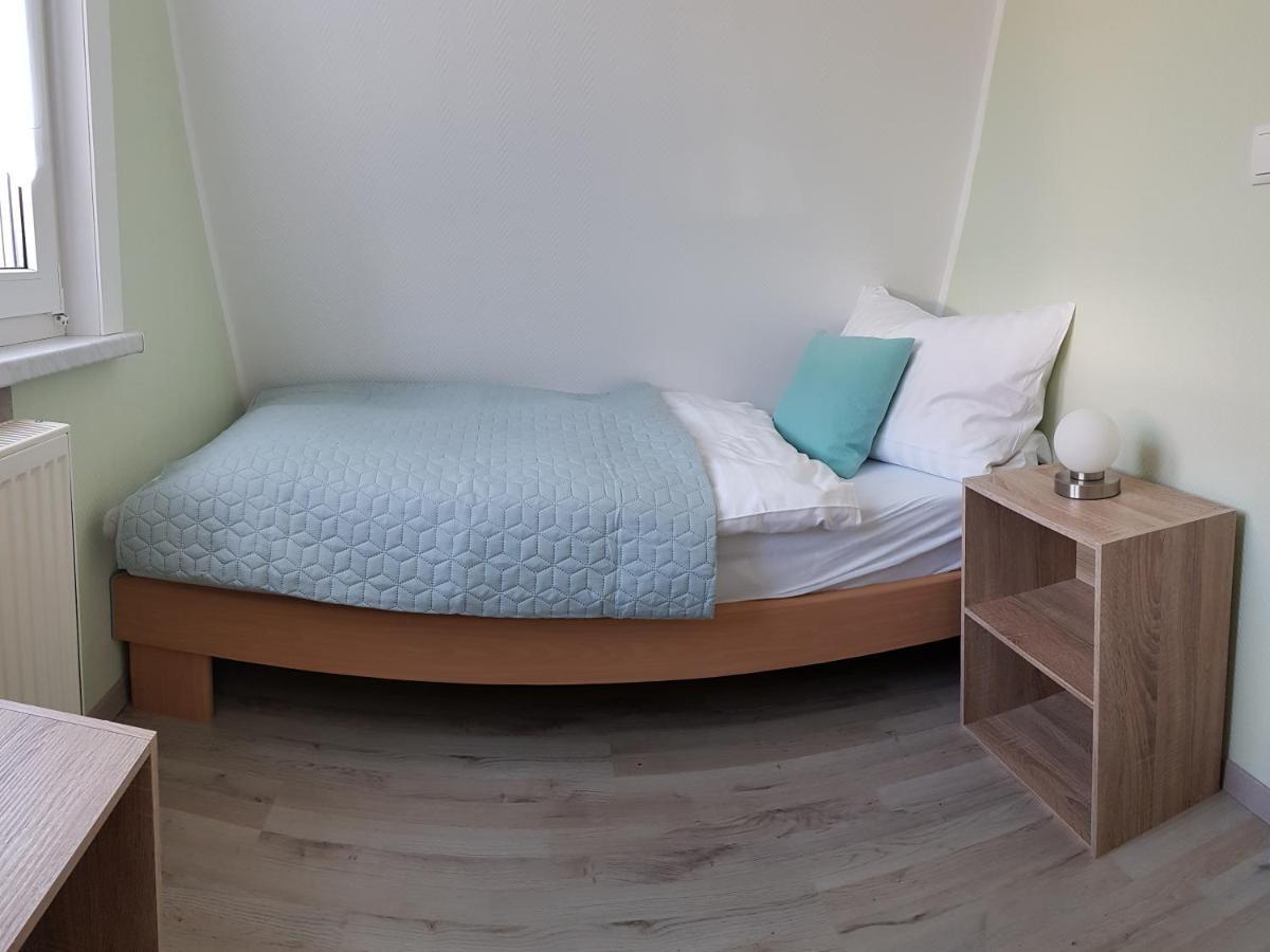 Harzer Finnhuette Elbingerode  Buitenkant foto